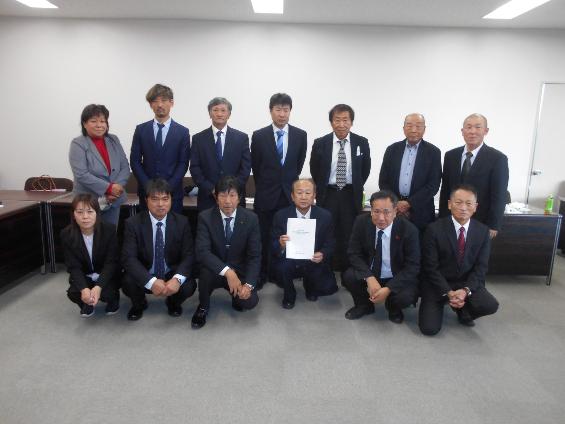 R5町長に意見書を提出